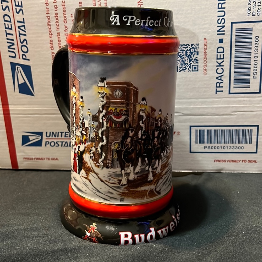 1992 Budweiser Holiday Beer Stein Mug "A Perfect Christmas" Clydesdale Horses